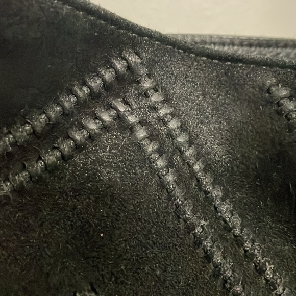 Preloved Vince camuto drawstring shoulder bag - Picture 5 of 10